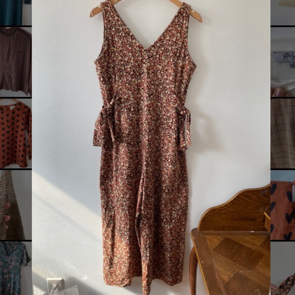 Floral jumpsuit, zips up back with side ties